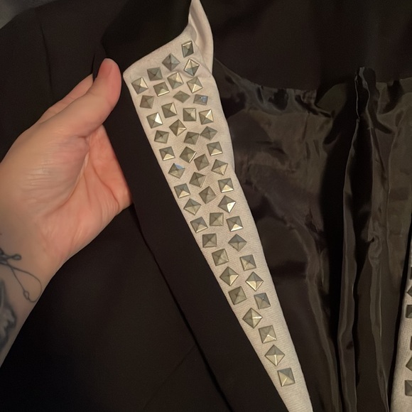 Blazer with studded collar - Picture 2 of 4